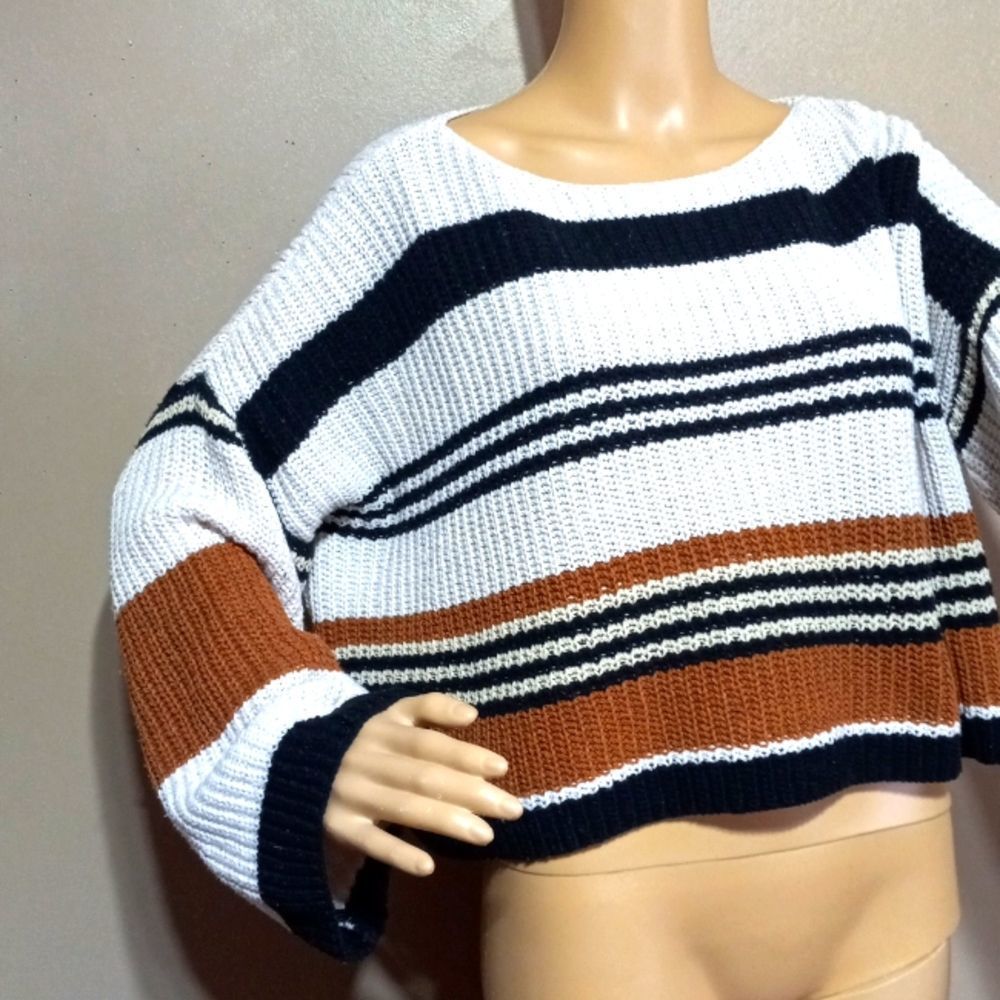 SHEIN black white cream tan acrylic cropped  sweater, sz M - L +